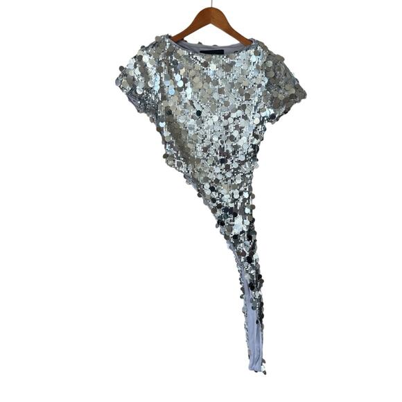 Derma Department Venus Silver Sequin Asymmetrical top Size 4 NWT - Picture 1 of 3